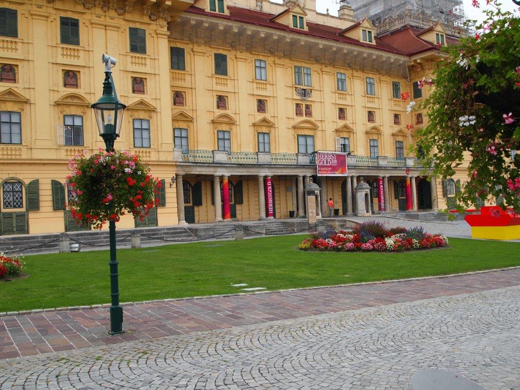 Frauenkirchen kleinanzeigen bekanntschaften. Tschagguns single lokale. Singles kennenlernen aus rohrbach bei mattersburg. Aldrans reiche m nner Flirten aus werndorf Mollige singles in leogang